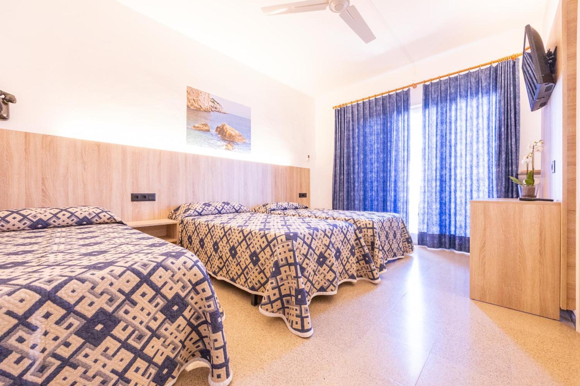 Hotel Bell Aire レスタルティット エクステリア 写真