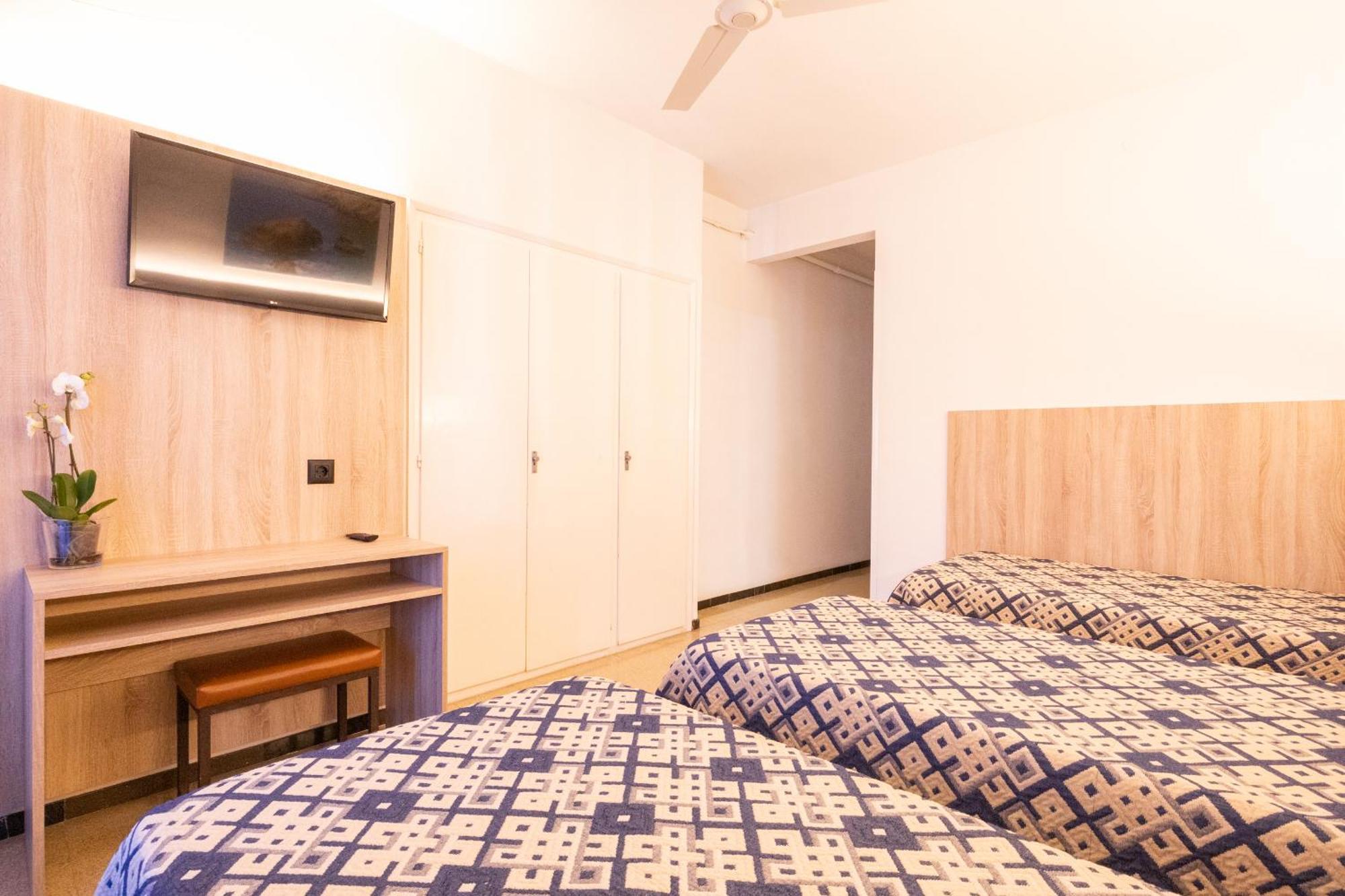 Hotel Bell Aire レスタルティット エクステリア 写真