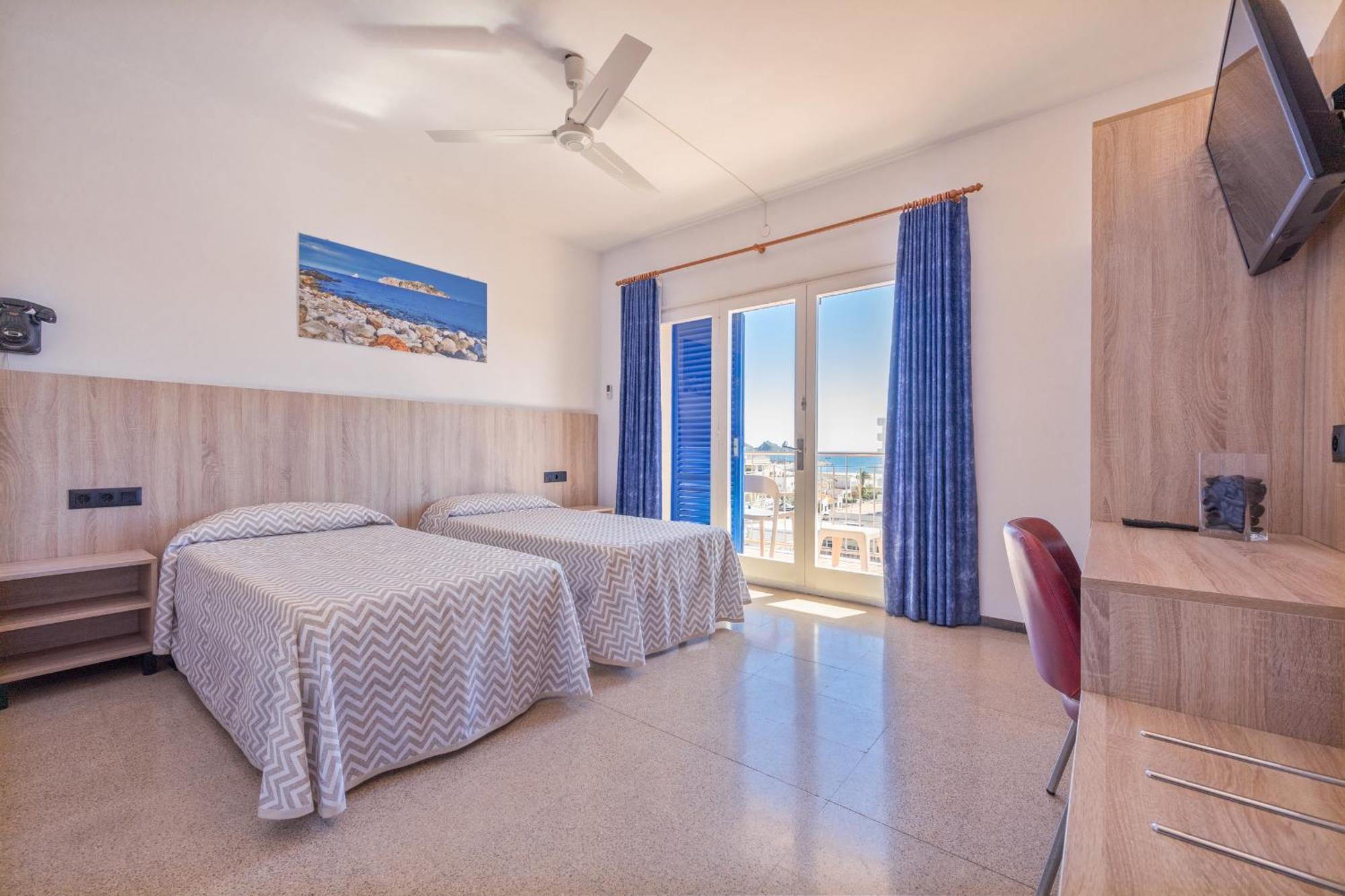 Hotel Bell Aire レスタルティット エクステリア 写真
